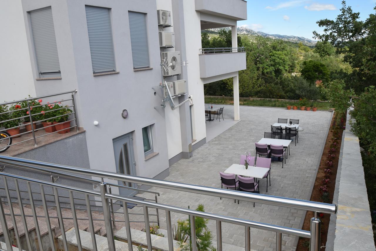 Apartment Anica Kuk Starigrad Paklenica Exterior photo