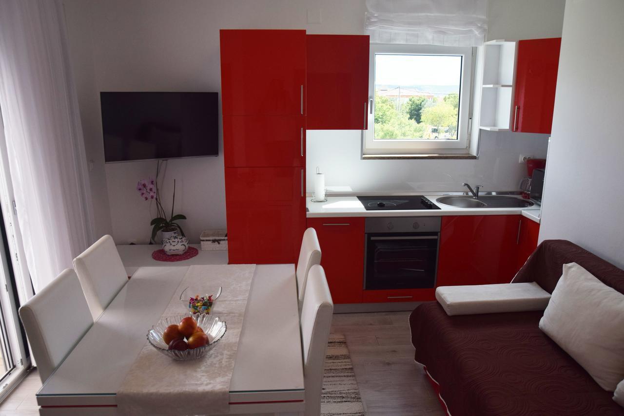 Apartment Anica Kuk Starigrad Paklenica Exterior photo