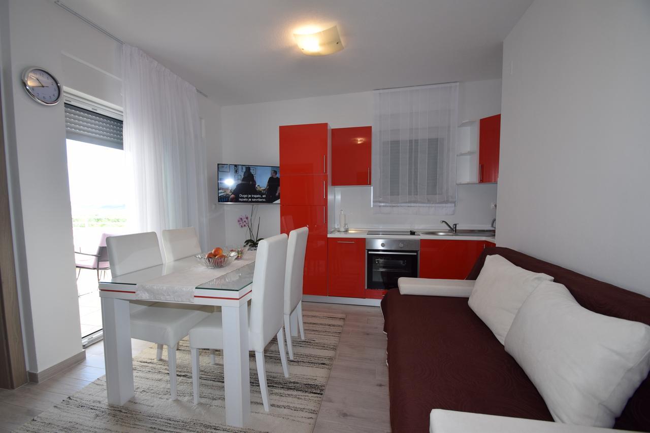 Apartment Anica Kuk Starigrad Paklenica Exterior photo